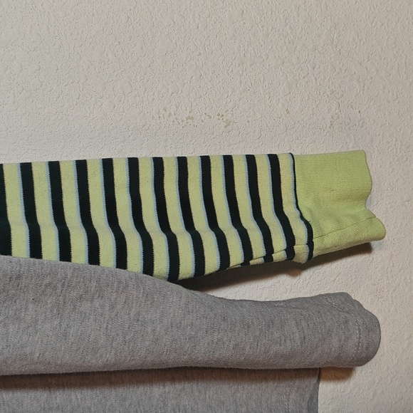 Tough Truths Skull Empyre shirt Sz large - Picture 3 of 4